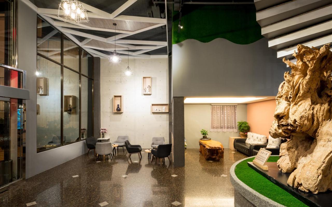 Yadi Hotel Puli Exterior photo