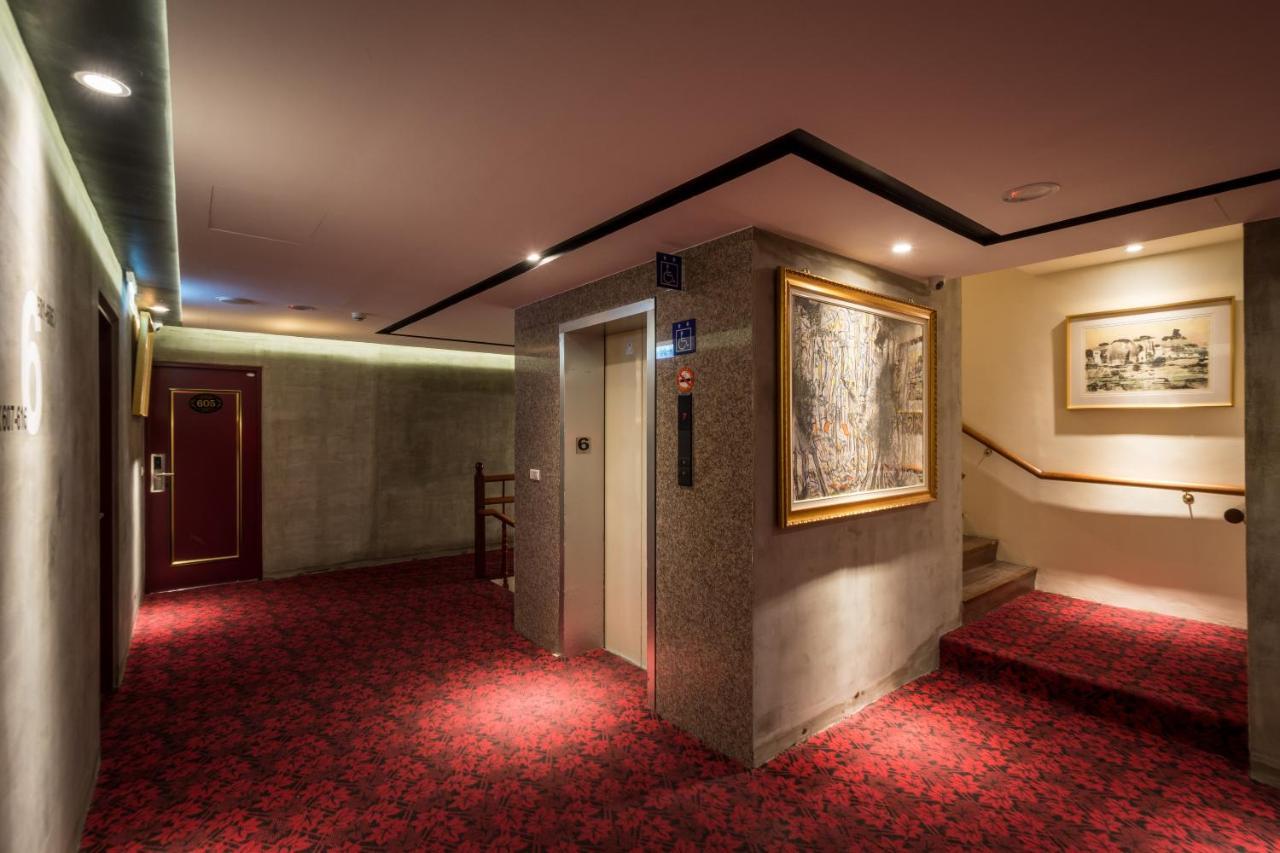 Yadi Hotel Puli Exterior photo
